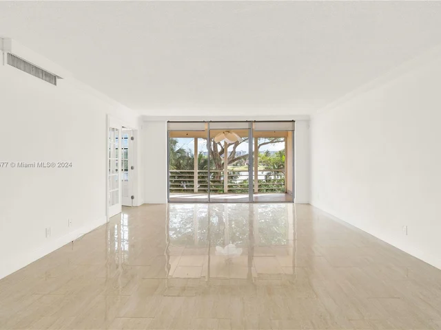 3200 N Course Ln # 216, Pompano Beach FL 33069