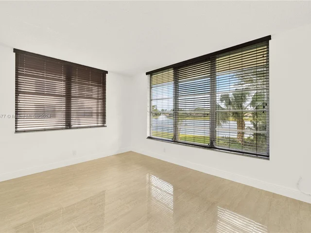 3200 N Course Ln # 216, Pompano Beach FL 33069