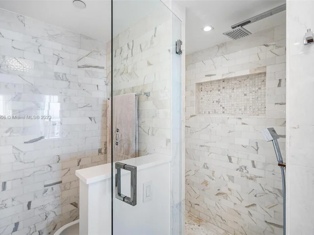 4775 Collins Ave # 2603, Miami Beach FL 33140