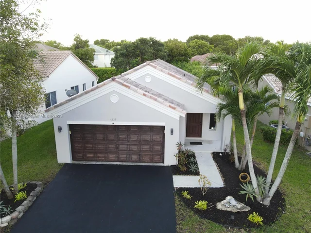 4232 Mahogany Ridge Dr, Weston FL 33331
