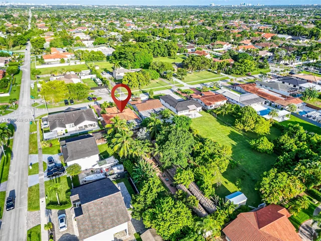 2810 SW 114th Ave, Miami FL 33165
