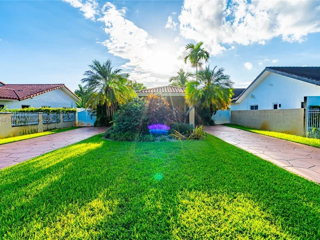 2810 SW 114th Ave, Miami FL 33165