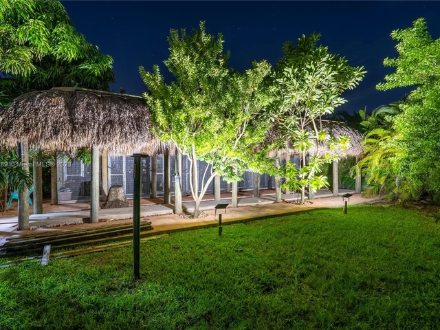 2810 SW 114th Ave, Miami FL 33165