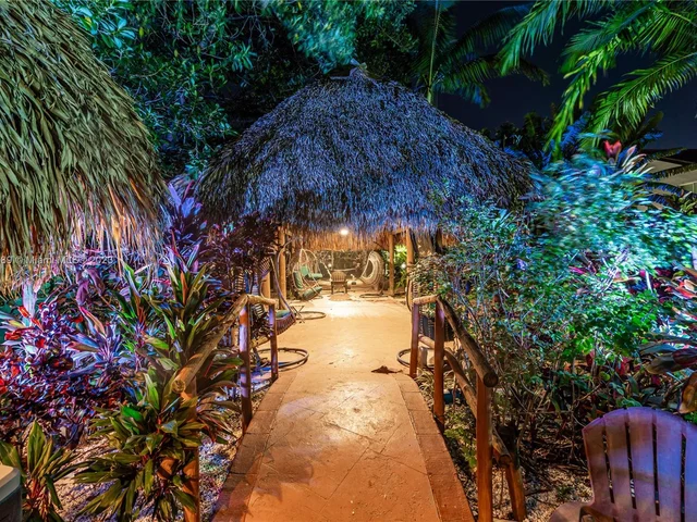 2810 SW 114th Ave, Miami FL 33165