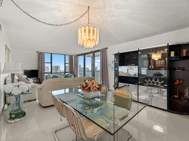 20379 W Country Club Dr # 2433, Aventura FL 33180