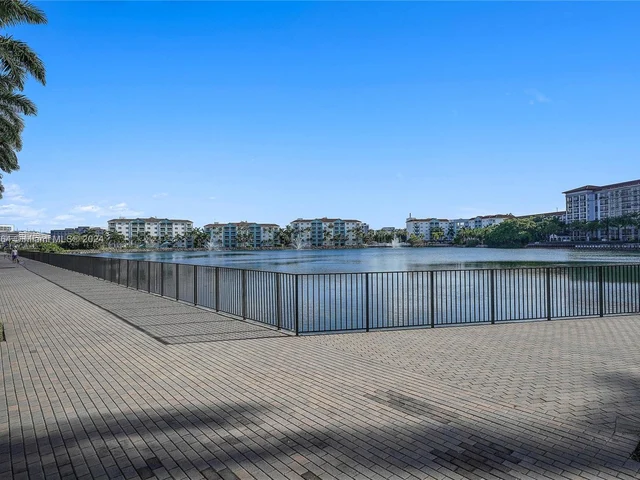 4740 NW 84th Ct # 31, Doral FL 33166