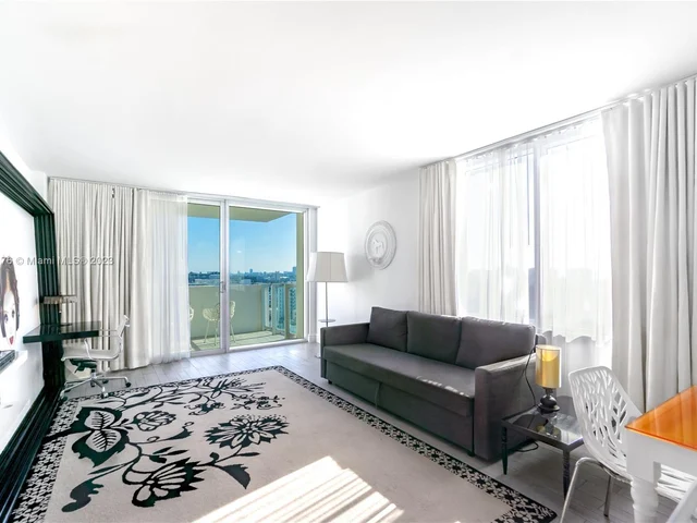 1100 West Ave # 1402, Miami Beach FL 33139