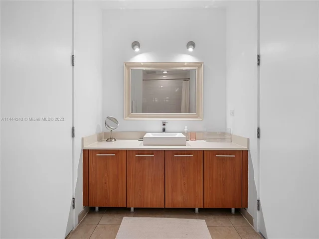 3301 NE 1st Ave # 7, Miami FL 33137