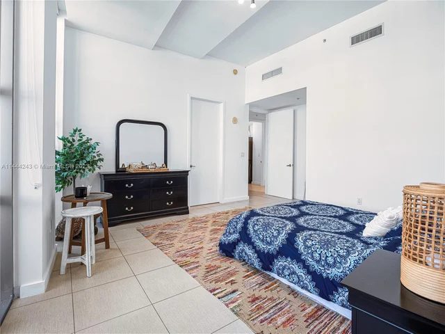 3301 NE 1st Ave # 7, Miami FL 33137