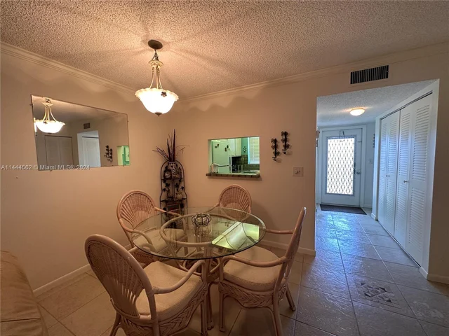 6700 Royal Palm Blvd # 303D, Margate FL 33063