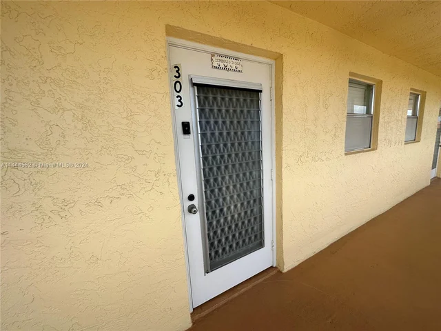 6700 Royal Palm Blvd # 303D, Margate FL 33063