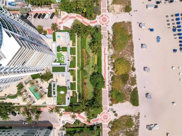 3801 Collins Ave # 1104, Miami Beach FL 33140