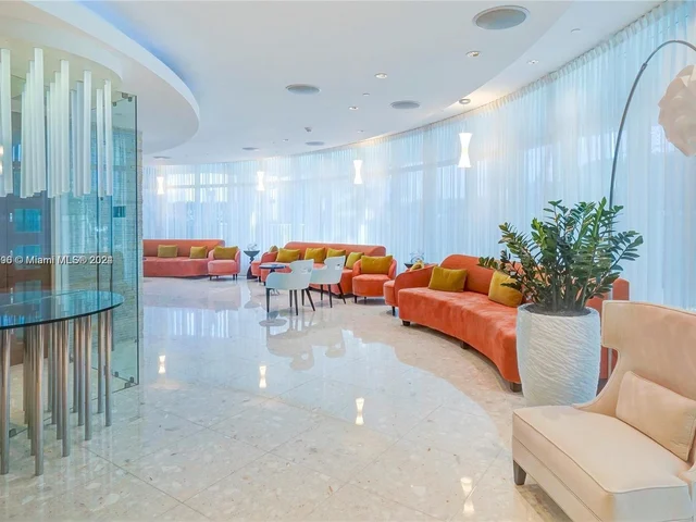 3801 Collins Ave # 1104, Miami Beach FL 33140