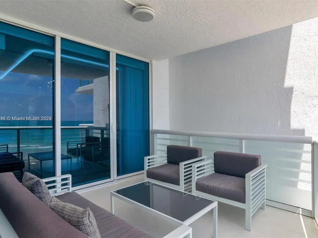 3801 Collins Ave # 1104, Miami Beach FL 33140