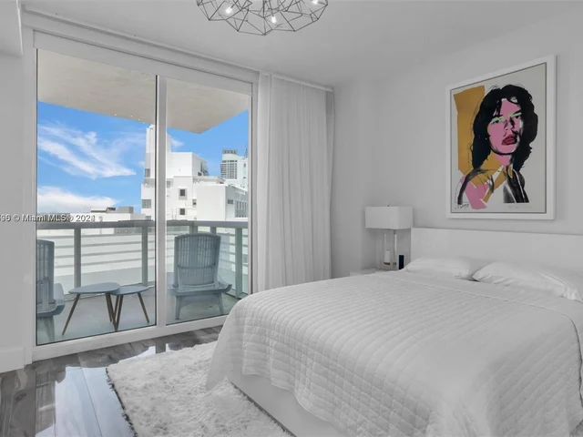 3801 Collins Ave # 1104, Miami Beach FL 33140