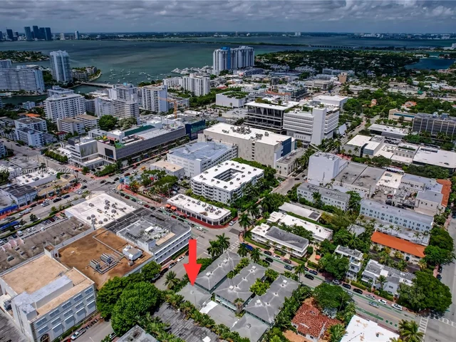 1561 Lenox Ave # 7, Miami Beach FL 33139