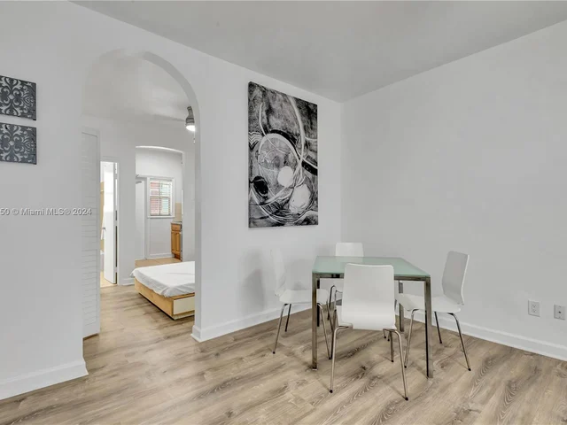 1561 Lenox Ave # 7, Miami Beach FL 33139