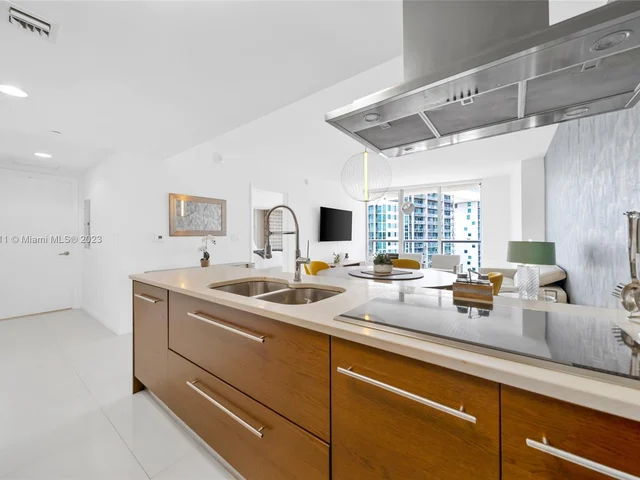 485 Brickell Ave # 3607, Miami FL 33131