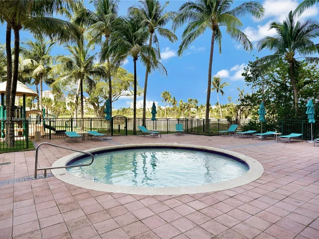 19501 W Country Club Dr # 07, Aventura FL 33180