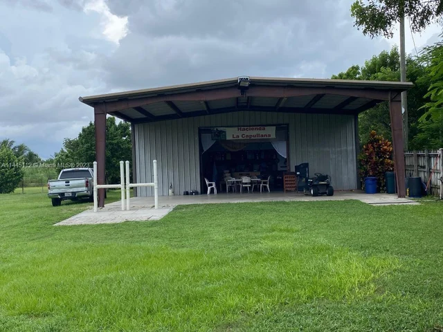 20250 SW 155th Ave, Miami FL 33187