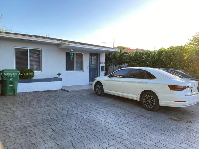 3344 SW 24th St # 3346, Miami FL 33145