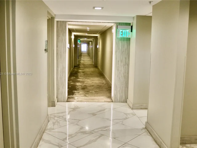 10275 Collins Ave # 301, Bal Harbour FL 33154