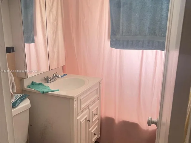 3671 SW 10th St # 9B, Miami FL 33135