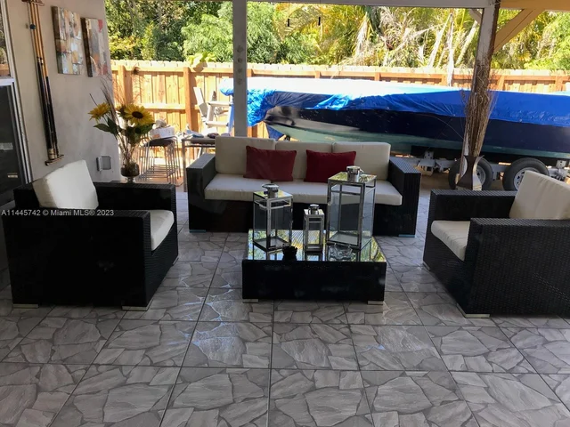 14411 SW 288th St, Homestead FL 33033