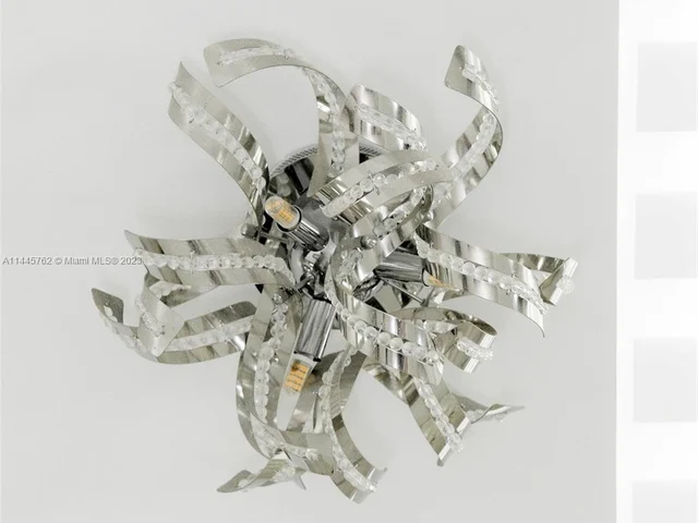 3335 NW 82nd Ct, Doral FL 33122