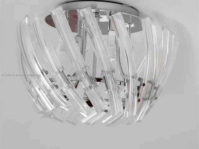 3335 NW 82nd Ct, Doral FL 33122