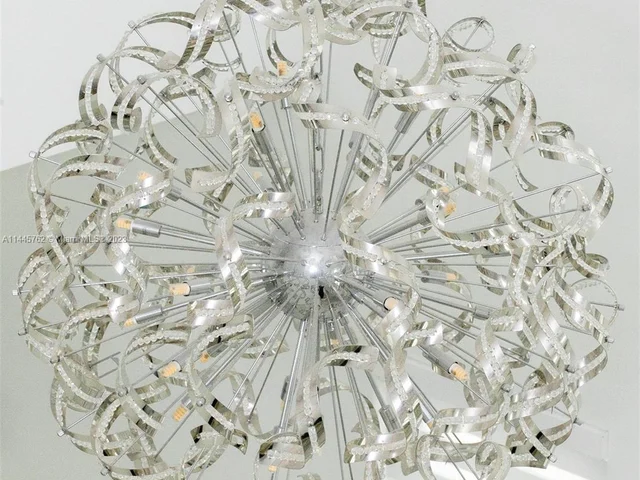 3335 NW 82nd Ct, Doral FL 33122