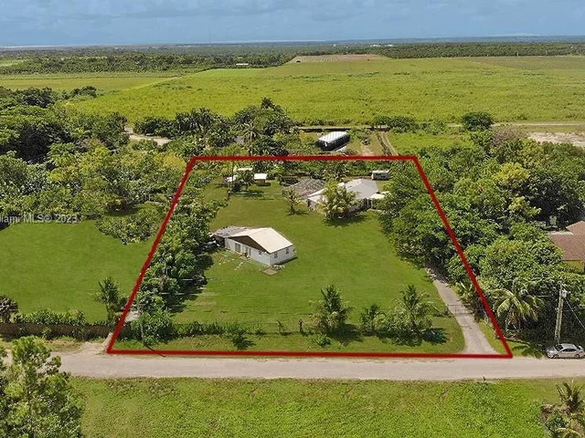 19490 SW 334th St, Homestead FL 33034