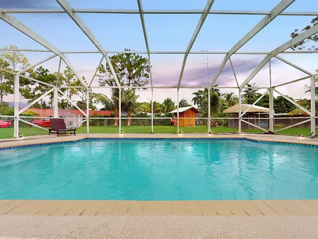 19490 SW 334th St, Homestead FL 33034