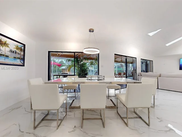 19490 SW 334th St, Homestead FL 33034