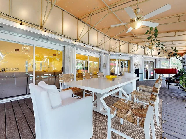 19490 SW 334th St, Homestead FL 33034