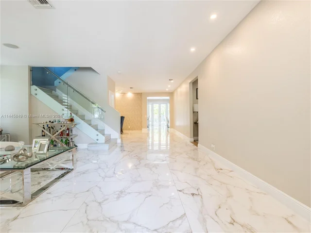 1159 Skylark Dr, Weston FL 33327