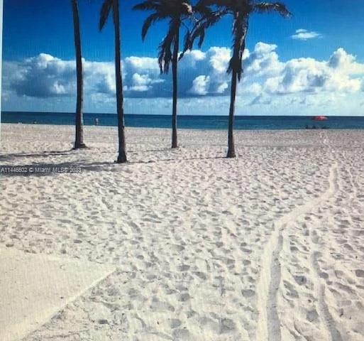 1500 S Ocean Dr # 9J, Hollywood FL 33019