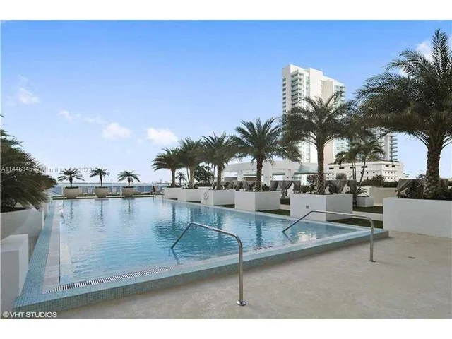 600 NE 27 ST # 2304, Miami FL 33137