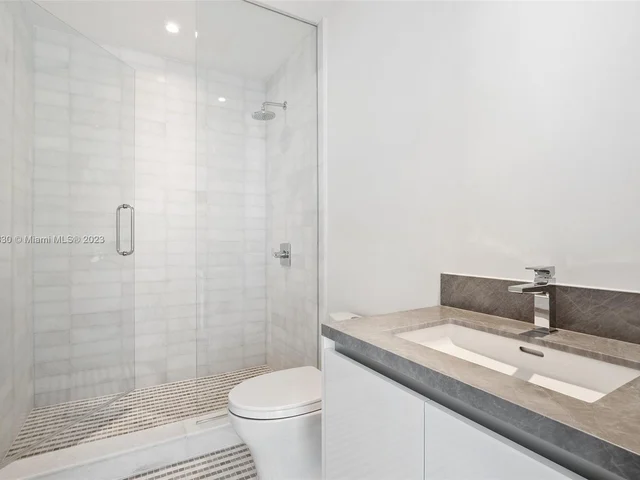 700 NE 26th Terr # 1801, Miami FL 33137