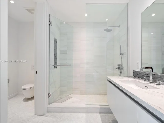 700 NE 26th Terr # 1801, Miami FL 33137