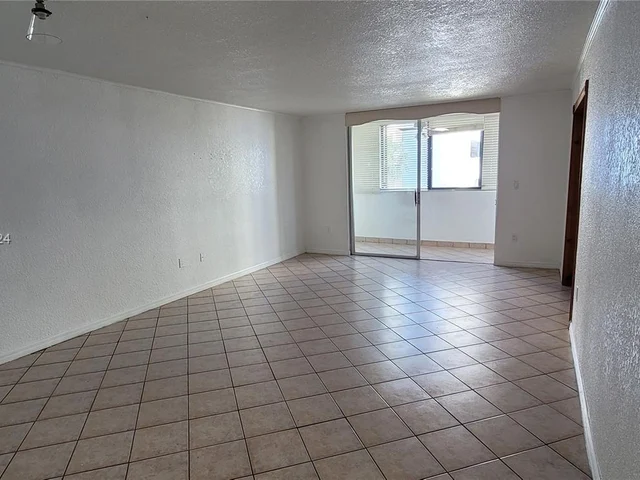 5055 NW 7th St # 610, Miami FL 33126