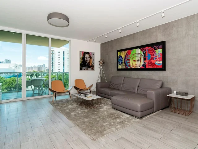 3330 NE 190th St # 516, Aventura FL 33180