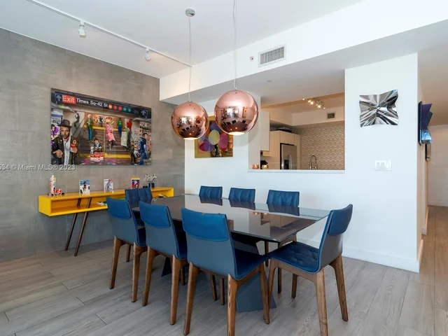 3330 NE 190th St # 516, Aventura FL 33180