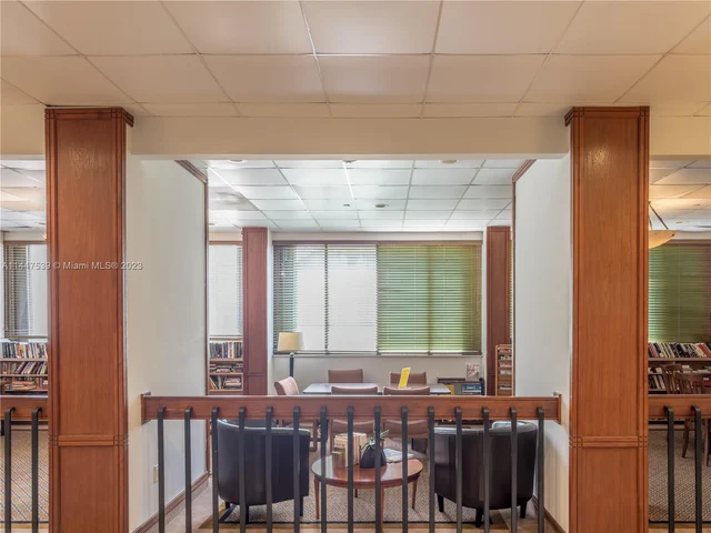 2801 NE 183rd St # 1909W, Aventura FL 33160