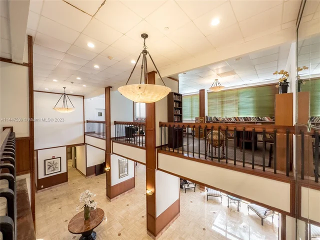 2801 NE 183rd St # 1909W, Aventura FL 33160