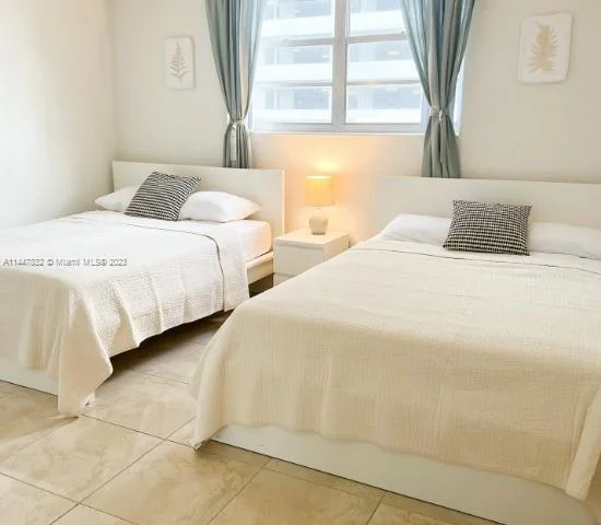 4001 S Ocean Dr # 4B, Hollywood FL 33019