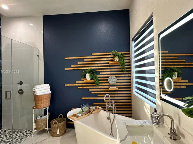 19526 SW 325th Ln, Homestead FL 33030