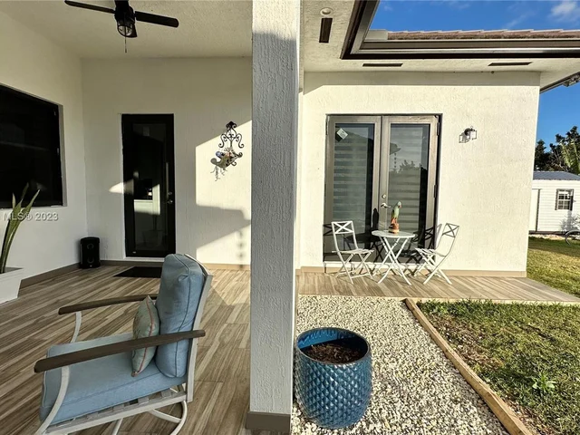 19526 SW 325th Ln, Homestead FL 33030