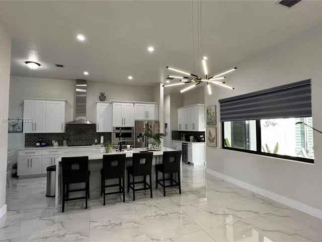 19526 SW 325th Ln, Homestead FL 33030