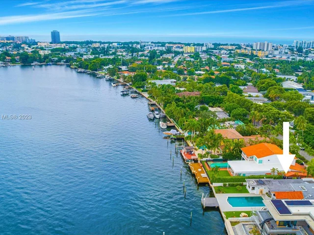 1411 N Biscayne Point Rd, Miami Beach FL 33141